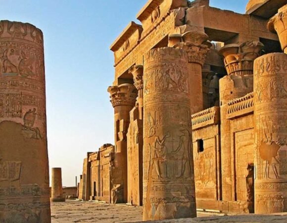 DAY TOUR VISIT EDFU KOM OMBO TEMPLES FROM LUXOR